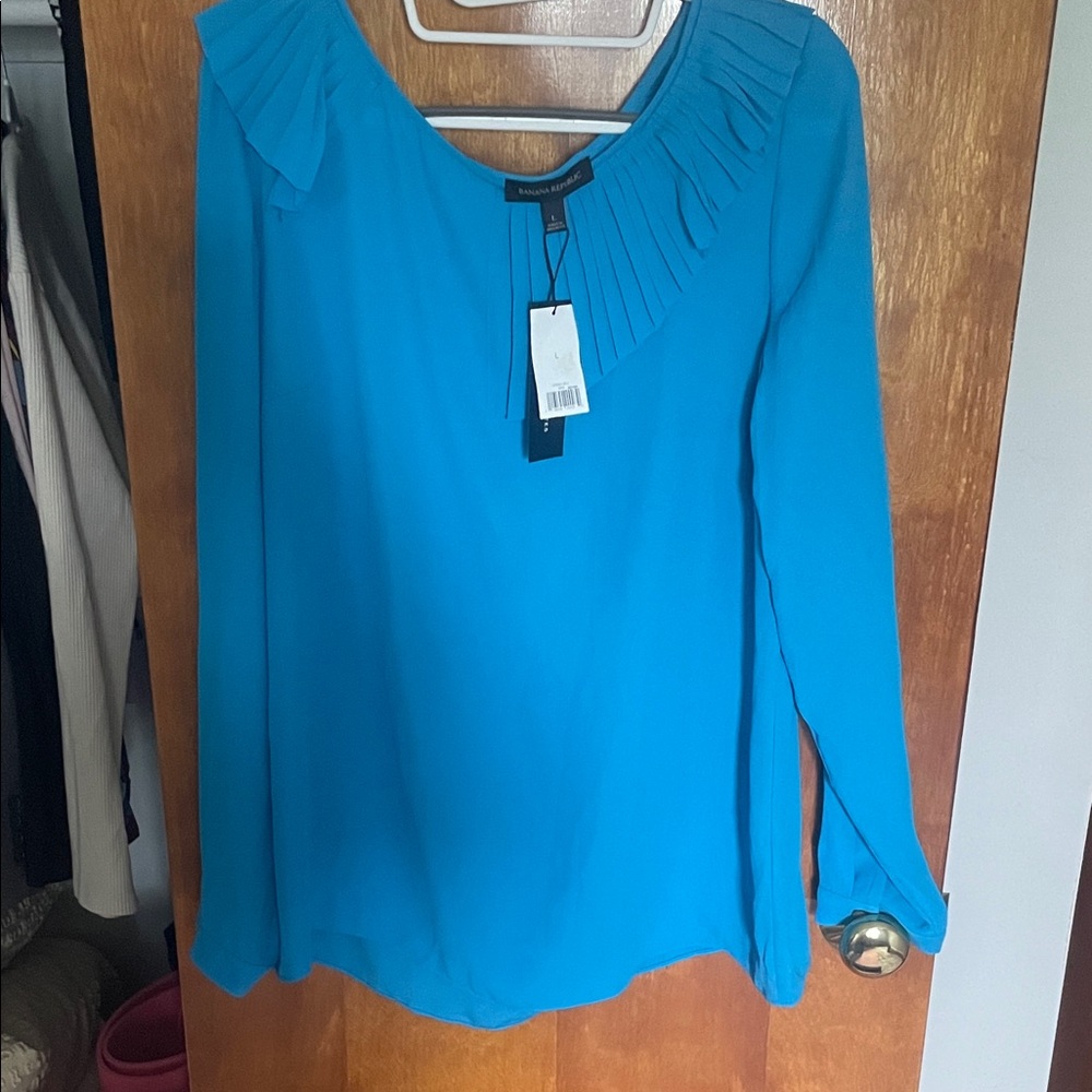 Banana Republic Bright Turquoise Pleated-Neck Long-Sleeve Blouse